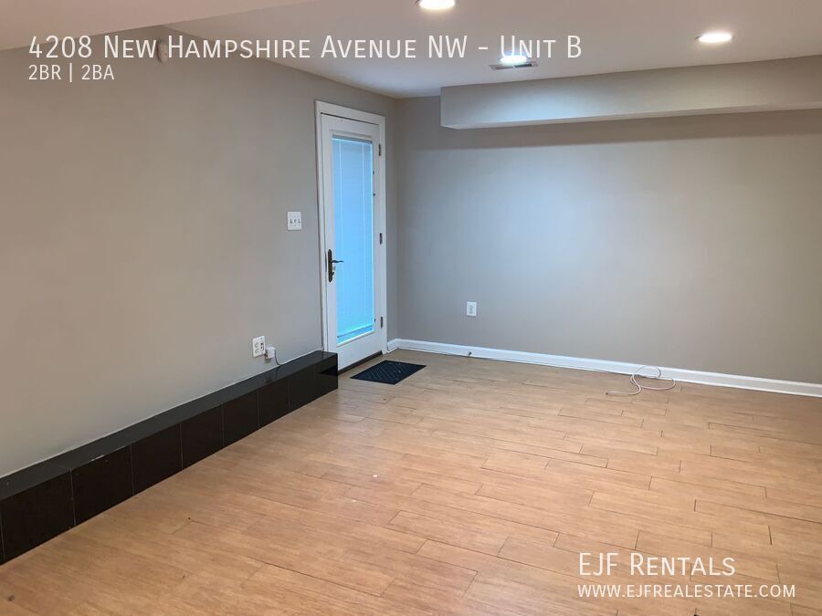 Spacious Two Bedroom Two Bathroom Petworth Apartment! property image