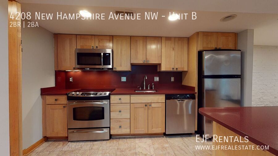 Spacious Two Bedroom Two Bathroom Petworth Apartment! property image