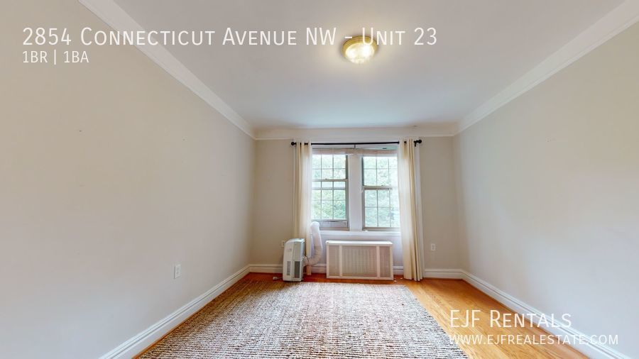 Bright & Sunny Large One Bedroom With Vaulted Ceilings, Modern Updates W/Parking On Connecticut Ave! property image