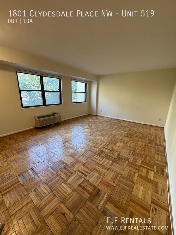 Studio in the Saxony Coop - 24/7 Front Desk & Large Roofdeck with Zoo/Rock Creek Views property image