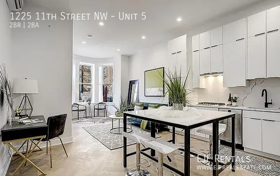 Two Bedroom Fully Updated Unit in Logan Circle- Special Offer to Rent! property image