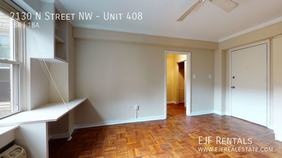 Dupont East Studio Apartment W/Private Roof Deck, Built-In Shelving, & More! property image