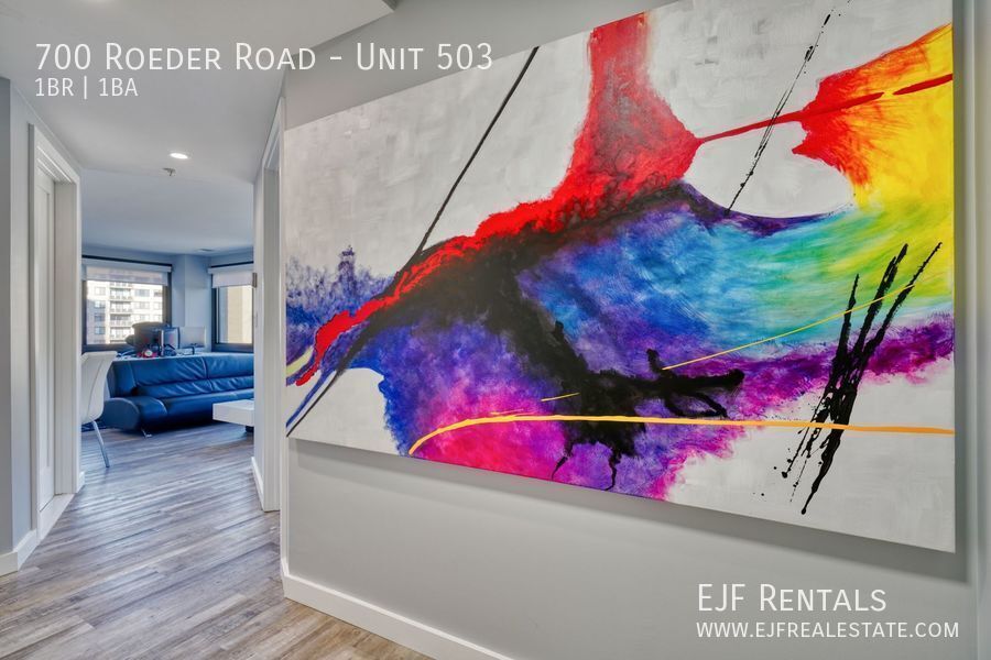 Sleek and Modern One Bedroom Condo for Rent-Panoramic Views, Natural Light, Updated Appliances & More! property image