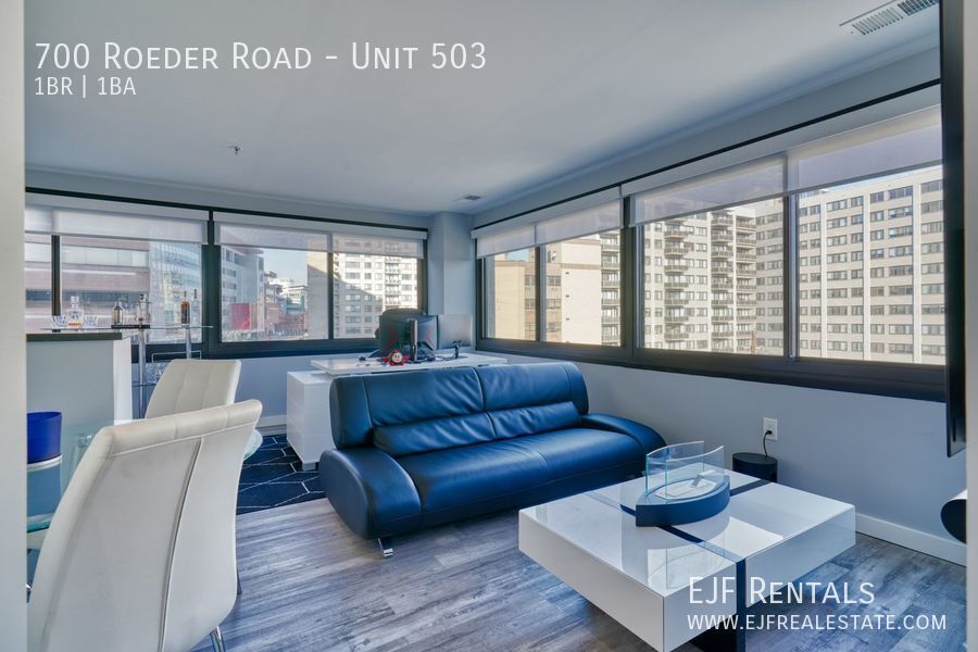 Sleek and Modern One Bedroom Condo for Rent-Panoramic Views, Natural Light, Updated Appliances & More! property image