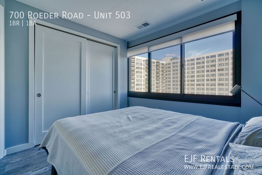 Sleek and Modern One Bedroom Condo for Rent-Panoramic Views, Natural Light, Updated Appliances & More! property image