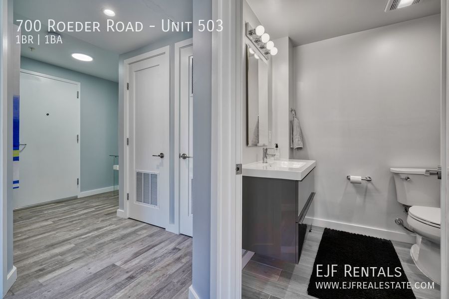 Sleek and Modern One Bedroom Condo for Rent-Panoramic Views, Natural Light, Updated Appliances & More! property image