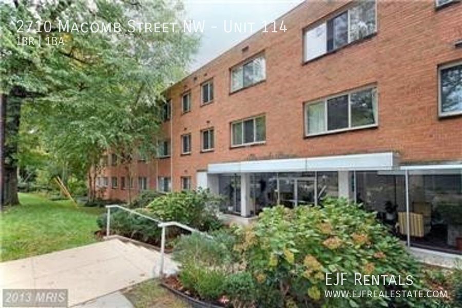 Large Cleveland Park One Bedroom W/Private Patio, Spacious Living Area, & More! property image