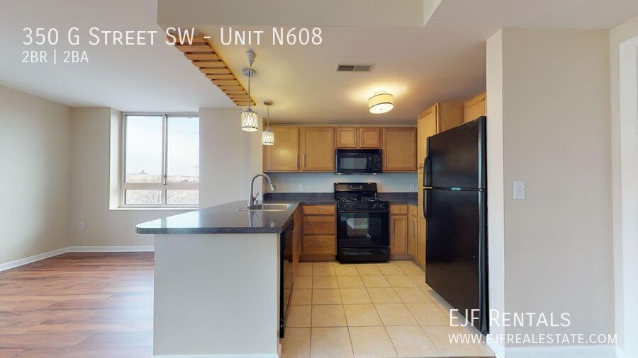 Spacious 1,000 Square Foot Two Bedroom Condo in HOT Southwest Market- Parking Included, Washer/Dryer In Unit & Much More! property image