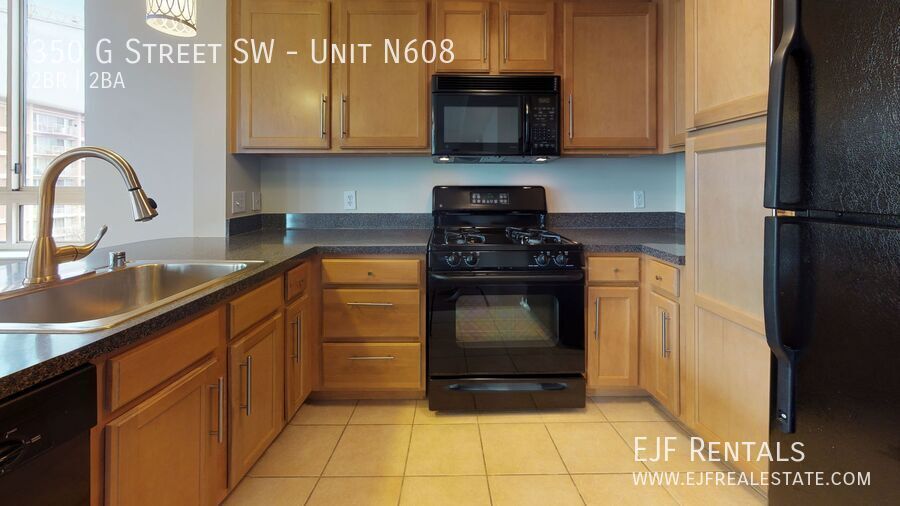 Spacious 1,000 Square Foot Two Bedroom Condo in HOT Southwest Market- Parking Included, Washer/Dryer In Unit & Much More! property image