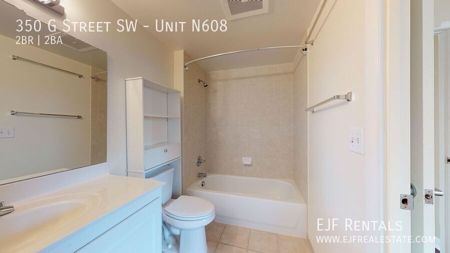 Spacious 1,000 Square Foot Two Bedroom Condo in HOT Southwest Market- Parking Included, Washer/Dryer In Unit & Much More! property image