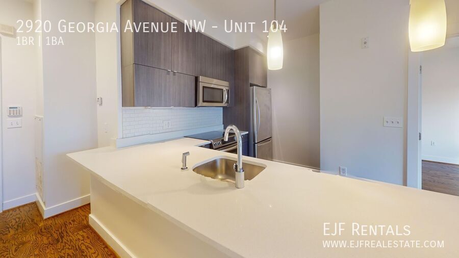 Georgia Avenue One Bedroom for Rent! Pets Welcomed! property image