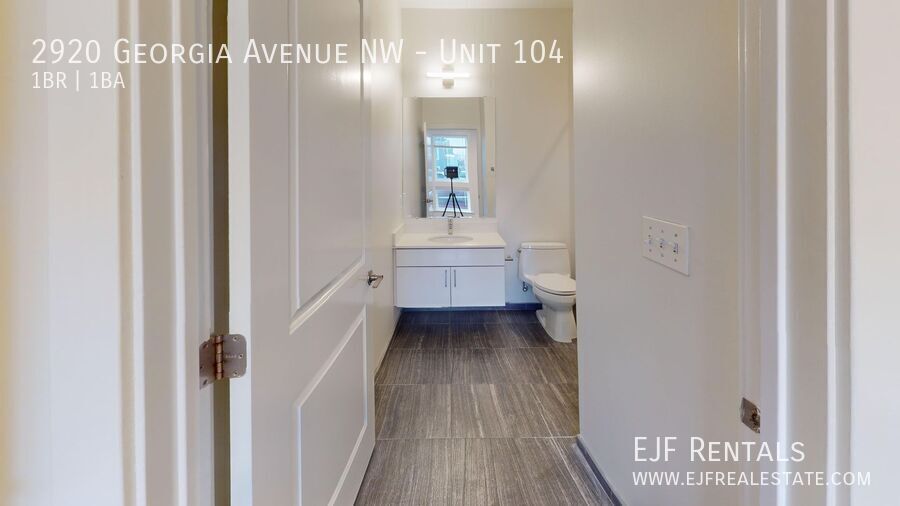 Georgia Avenue One Bedroom for Rent! Pets Welcomed! property image