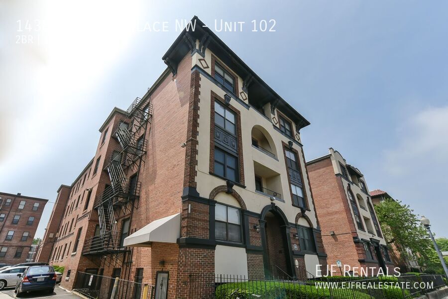 Columbia Heights Two Bedroom/One Bathroom In Amazing Location! Washer/Dryer in Unit! property image