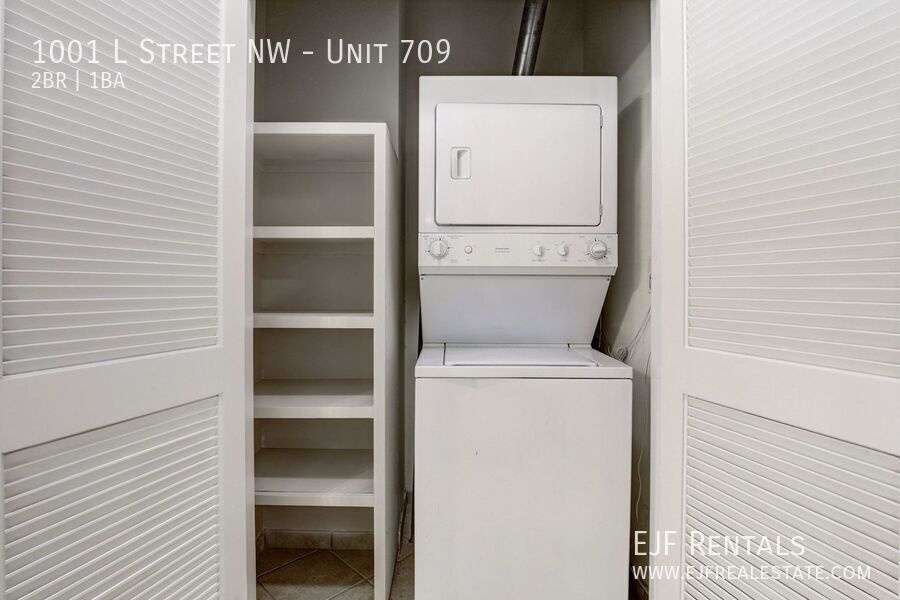 Logan Circle One Bedroom Plus Den W/Front Desk, Secured Entry, Pets Welcome, & More! property image