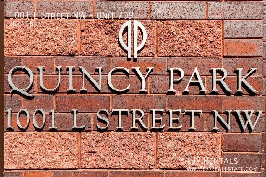 Logan Circle One Bedroom Plus Den W/Front Desk, Secured Entry, Pets Welcome, & More! property image