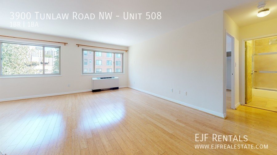 Massive One Bedroom One Bath in Glover Park with All Utilities Included and Parking! property image