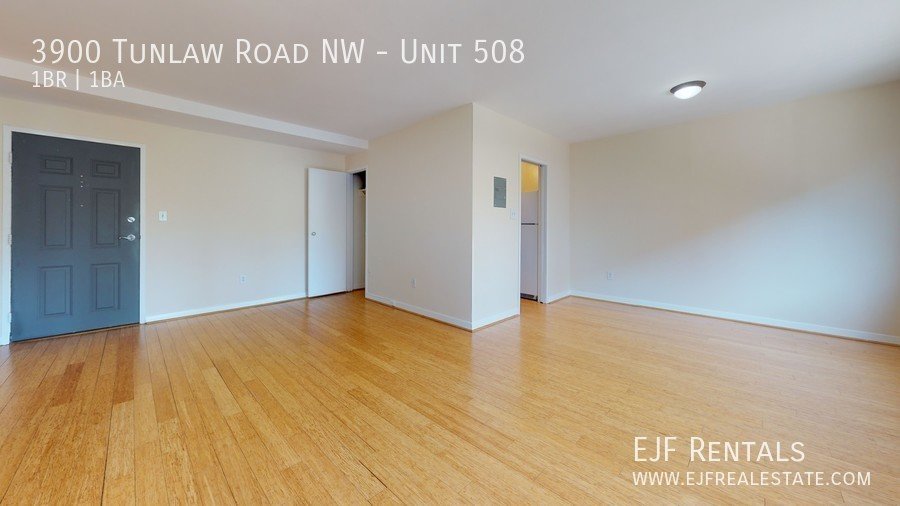 Massive One Bedroom One Bath in Glover Park with All Utilities Included and Parking! property image