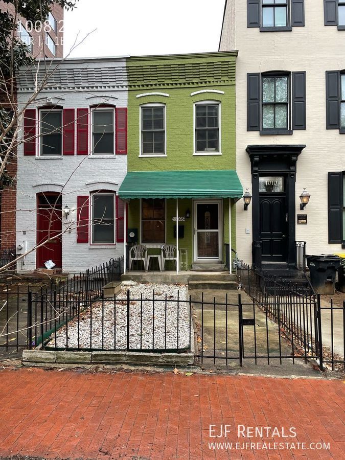 Foggy Bottom 1,200 Square Foot Rowhouse Off Washington Circle W/Exposed Brick! Prime Location! property image