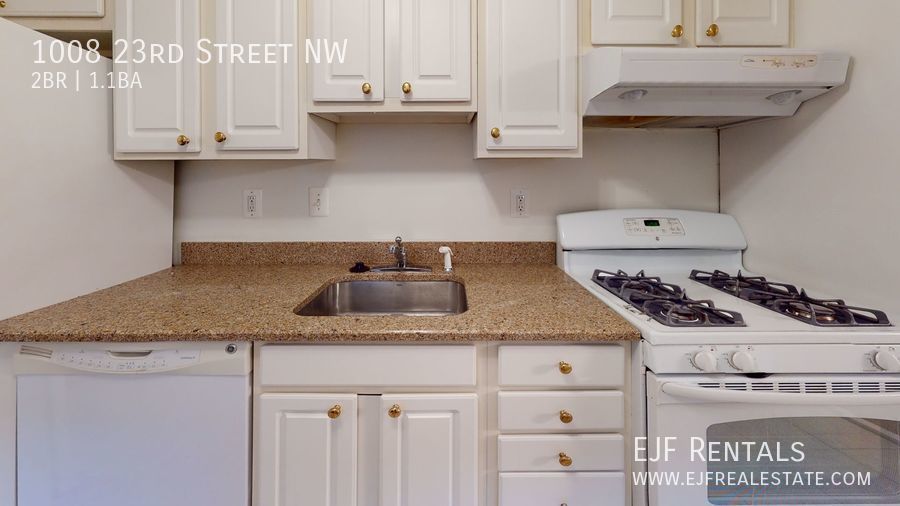 Foggy Bottom 1,200 Square Foot Rowhouse Off Washington Circle W/Exposed Brick! Prime Location! property image