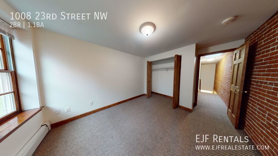 Foggy Bottom 1,200 Square Foot Rowhouse Off Washington Circle W/Exposed Brick! Prime Location! property image