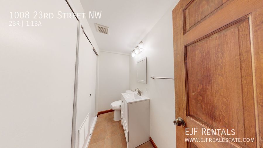 Foggy Bottom 1,200 Square Foot Rowhouse Off Washington Circle W/Exposed Brick! Prime Location! property image