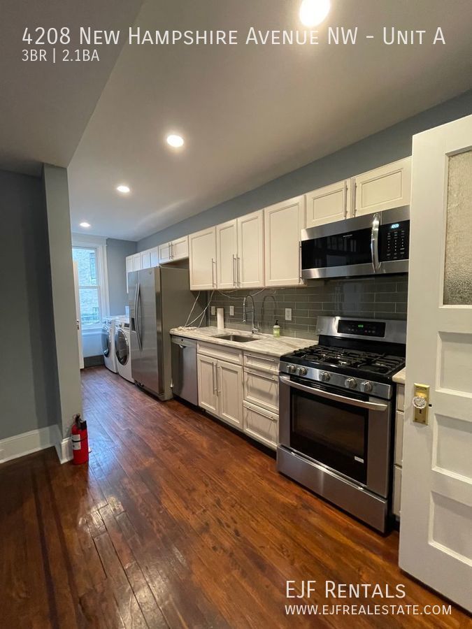 Beautiful Petworth Row House On Grant Circle Park W/Parking Included, Pets Welcomed, Updated Kitchen, & More! property image