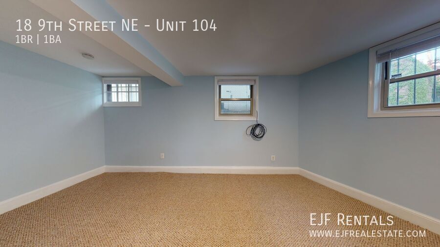 Capitol Hill One Bedroom One Bathroom in secure building! Move-in fee waived!! property image