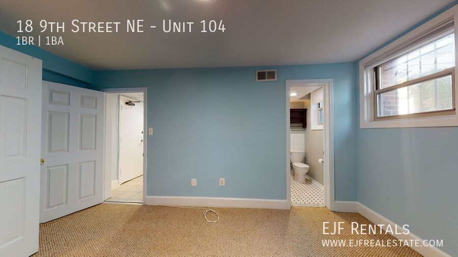 Capitol Hill One Bedroom One Bathroom in secure building! Move-in fee waived!! property image