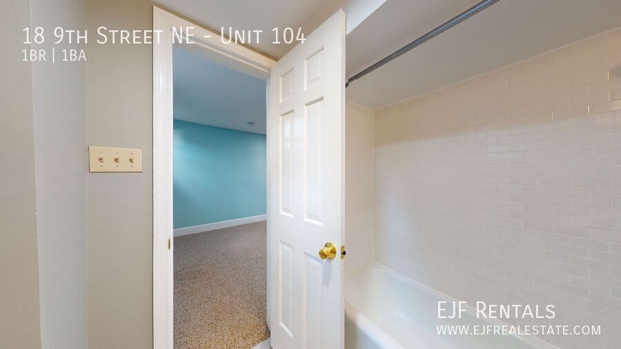 Capitol Hill One Bedroom One Bathroom in secure building! Move-in fee waived!! property image