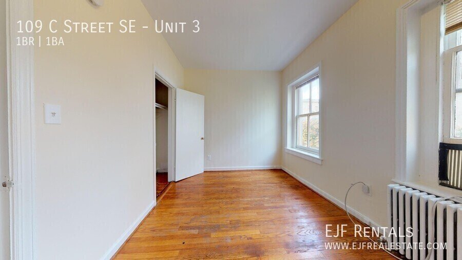 Historic Capitol Hill Top Floor One Bedroom for Rent! Close by to the Metro/Capitol Hill & Much More! property image