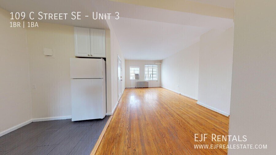 Historic Capitol Hill Top Floor One Bedroom for Rent! Close by to the Metro/Capitol Hill & Much More! property image