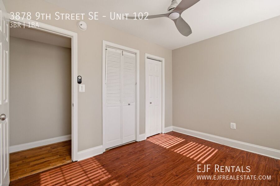 Congress Heights Three Bedroom W/Washer & Dryer In Unit! property image