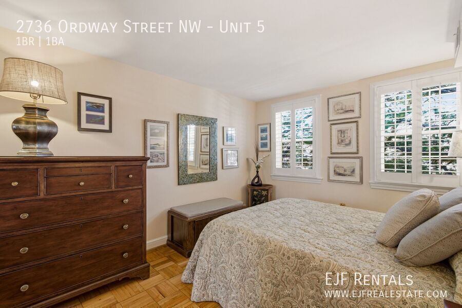 Top Floor Ordway Gardens One Bedroom-Fully Furnished, One Parking Space, & More! property image