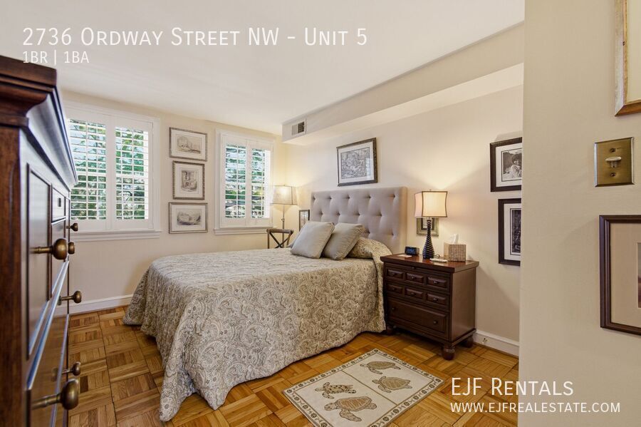 Top Floor Ordway Gardens One Bedroom-Fully Furnished, One Parking Space, & More! property image