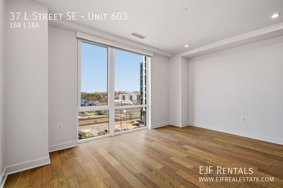 Navy Yard Modern One Bedroom W/ Stunning Amenities property image