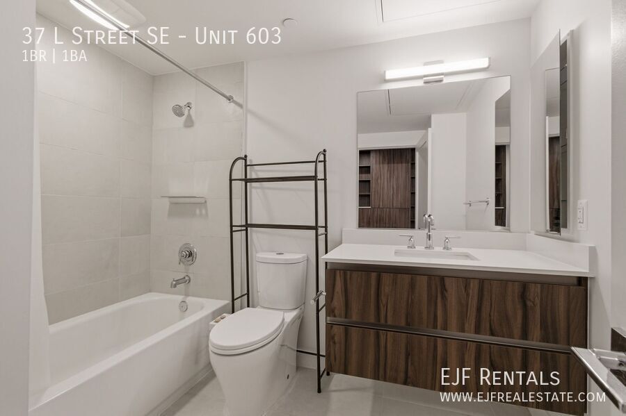 Navy Yard Modern One Bedroom W/ Stunning Amenities property image