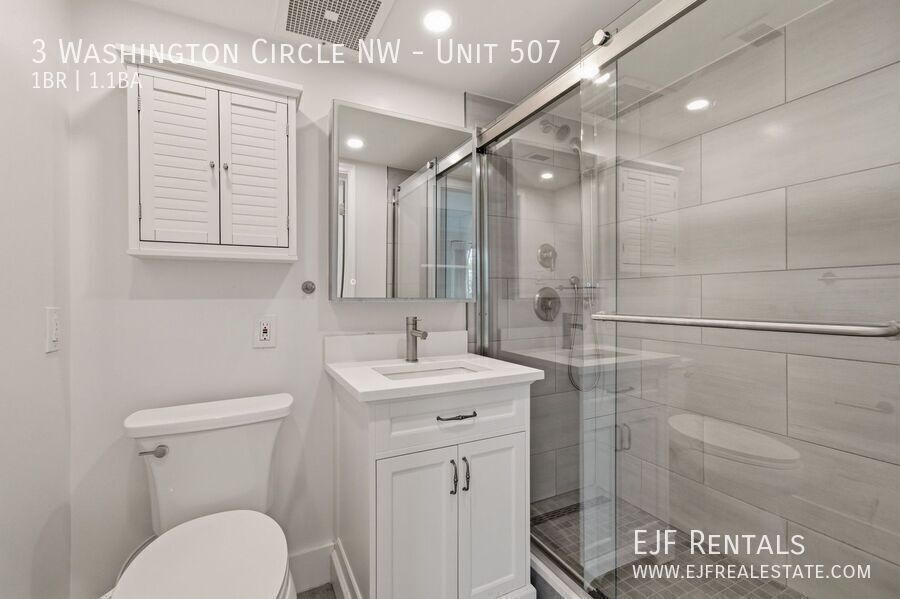 Stunning 1,000 Square Foot Washington Circle Apartment W/Garage Parking, Private Terrace, & Storage property image