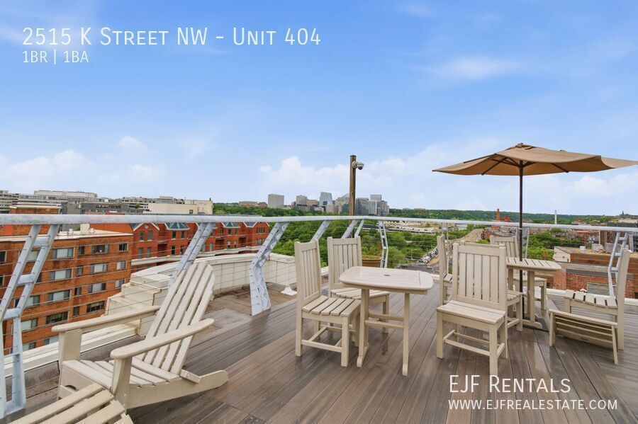 Large Foggy Bottom One Bedroom W/All Energy Utilities Included! Roof Deck property image