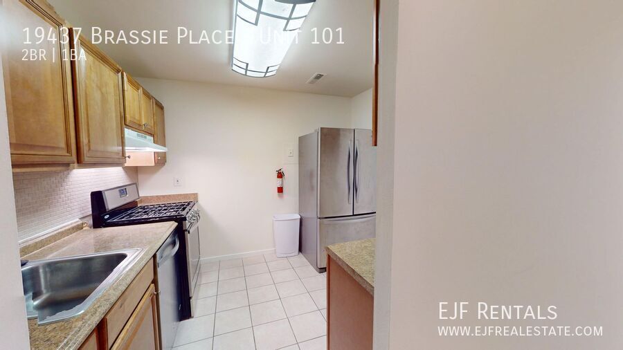 Montgomery Village Two Bedroom W/Pool! Off Street Parking, Available Now! property image