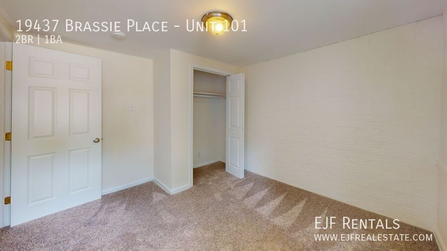 Montgomery Village Two Bedroom W/Pool! Off Street Parking, Available Now! property image