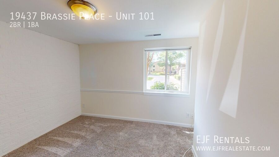 Montgomery Village Two Bedroom W/Pool! Off Street Parking, Available Now! property image