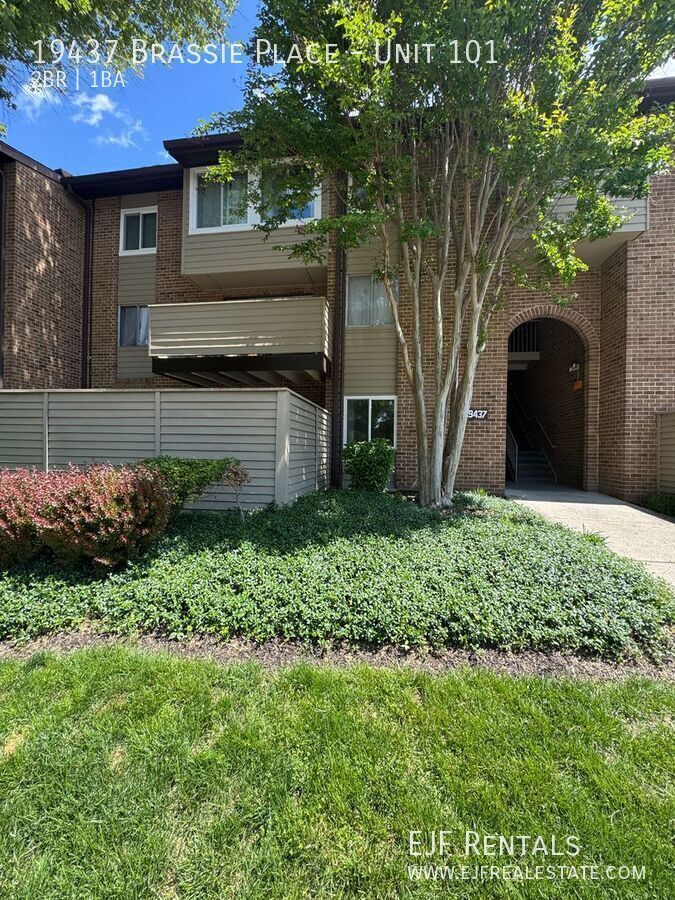 Montgomery Village Two Bedroom W/Pool! Off Street Parking, Available Now! property image