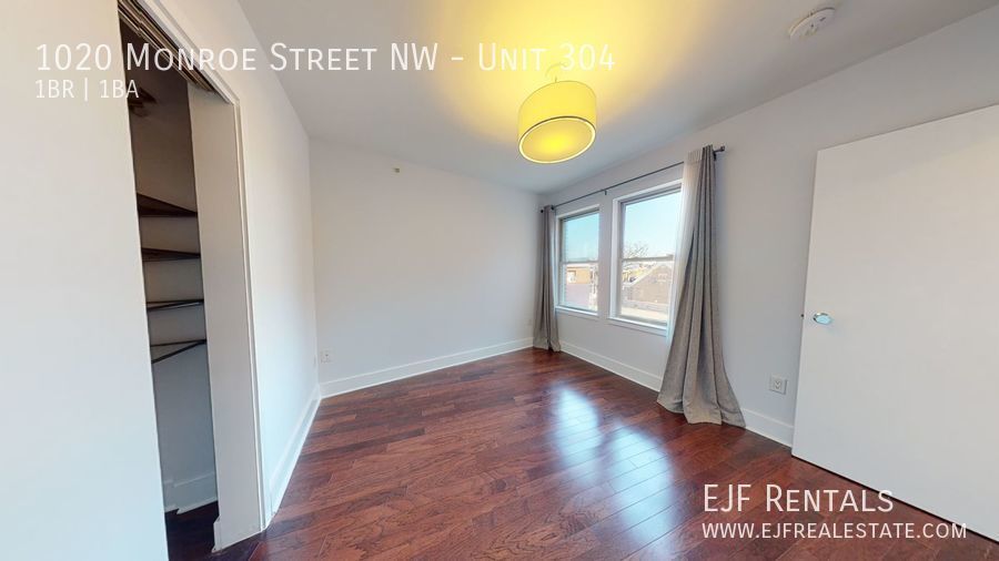 Columbia Heights Bright & Sunny One Bedroom W/Washer/Dryer In Unit, Roof Top, Pets Welcomed! property image
