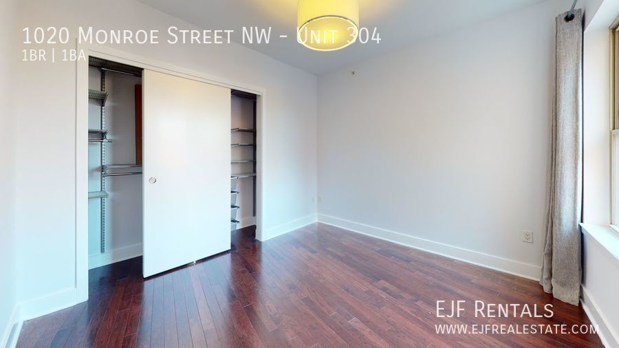 Columbia Heights Bright & Sunny One Bedroom W/Washer/Dryer In Unit, Roof Top, Pets Welcomed! property image