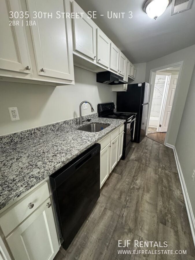 Southeast Two Units Available-Two Bedroom & One Bedroom Available Now! property image
