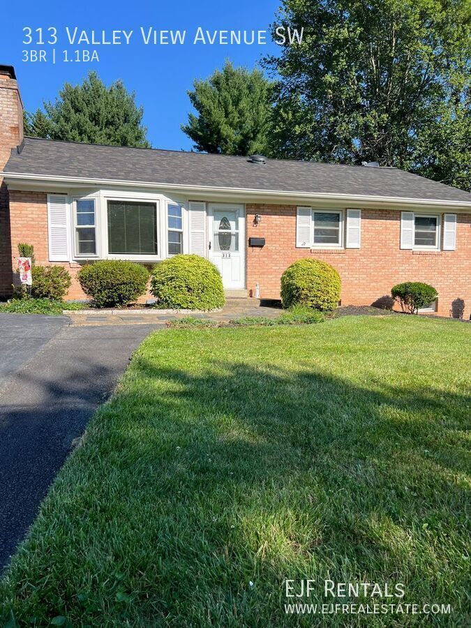 Delightful Rambler with Finished Basement property image