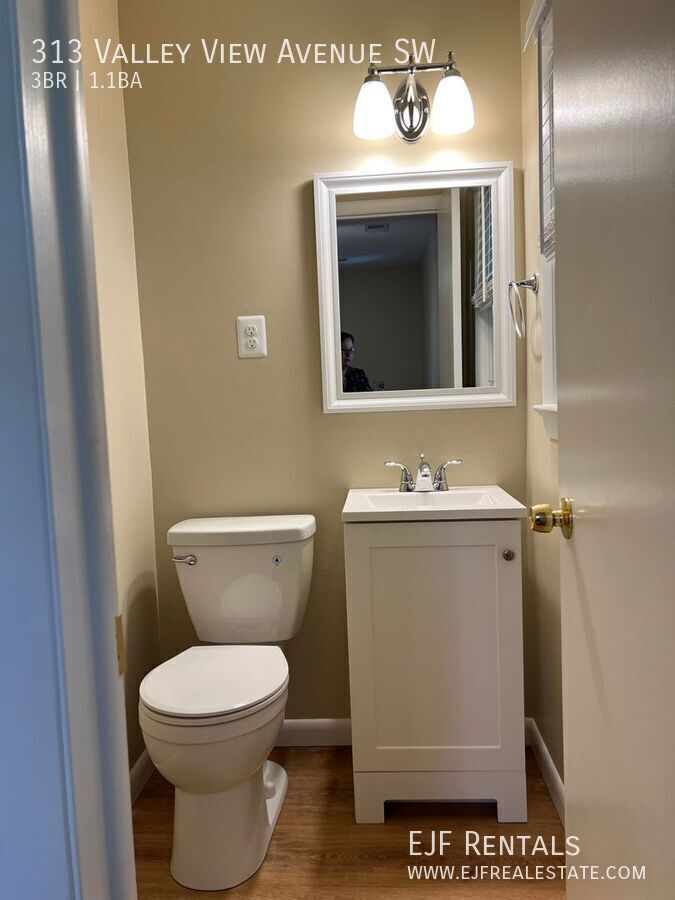 Delightful Rambler with Finished Basement property image