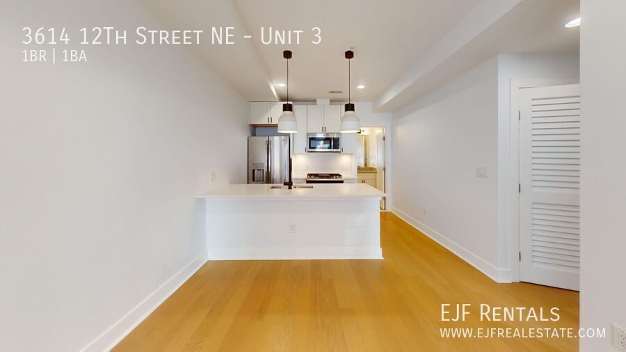 Brookland One Bedroom-Modern & Sleek Living! property image