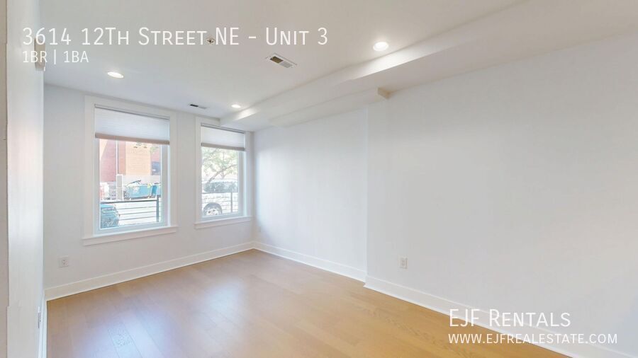 Brookland One Bedroom-Modern & Sleek Living! property image