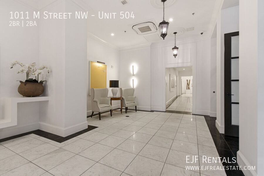 Stunning Shaw Two-Bedroom W/ Incredible Roof Top Available Now! property image